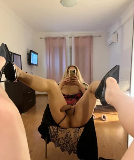 PORTUGUESA TRANSEX ✨ POUCOS DIAS EM ALBUFEIRA